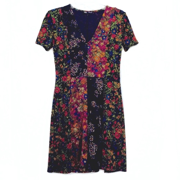 Zara Floral Patchwork Dress - Picture 3 of 6